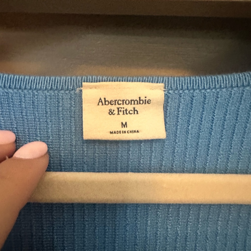 Abercrombie & Fitch Blue Ribbed Top - Picture 3 of 4
